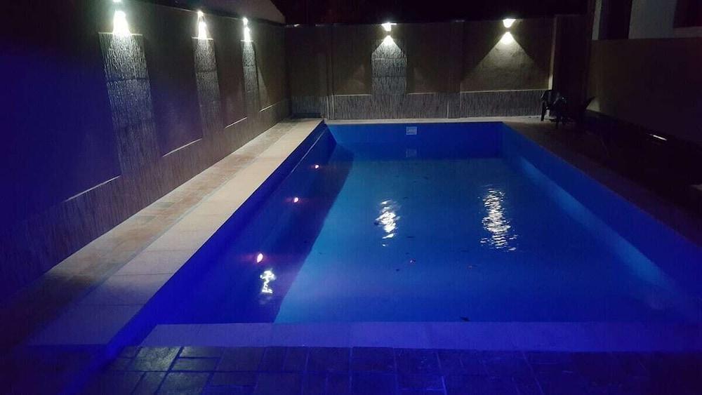 Hotel Tierra Colorada Πουέρτο Ιγκουασού Εξωτερικό φωτογραφία